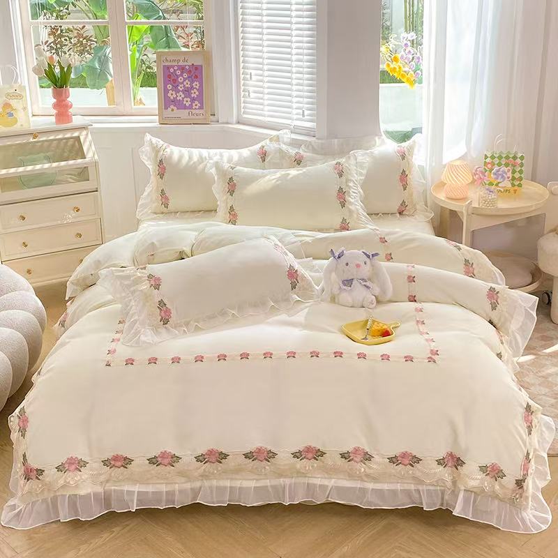 Wholesale bedding products prepared in retail and export packaging